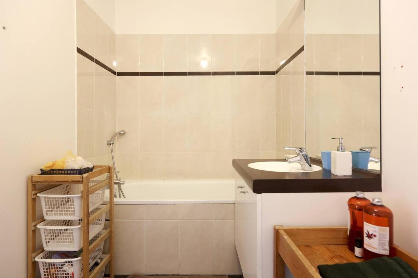 Private Room In Shared House Saint-Ouen  Exterior photo